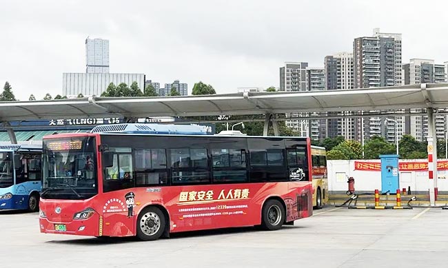 “國(guó)安號(hào)”車(chē)身展示